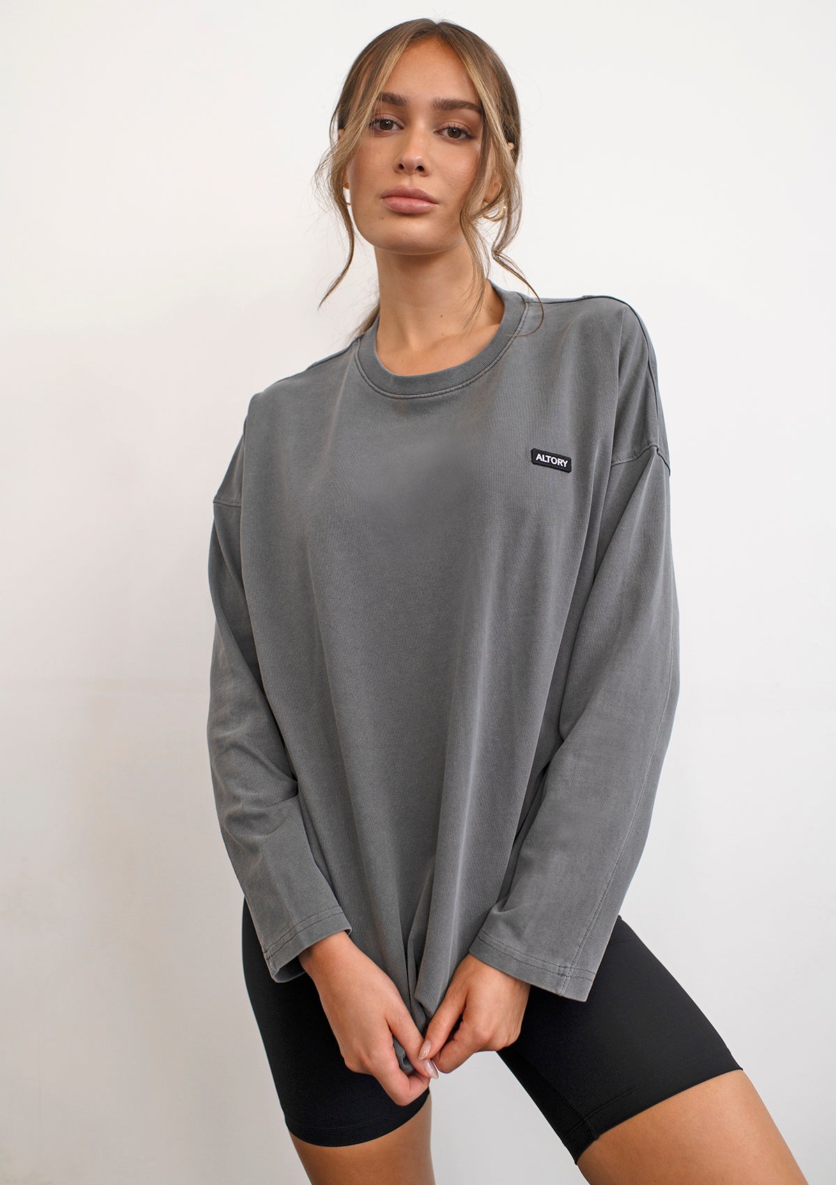 Joey Long Sleeve Tee / Washed Black
