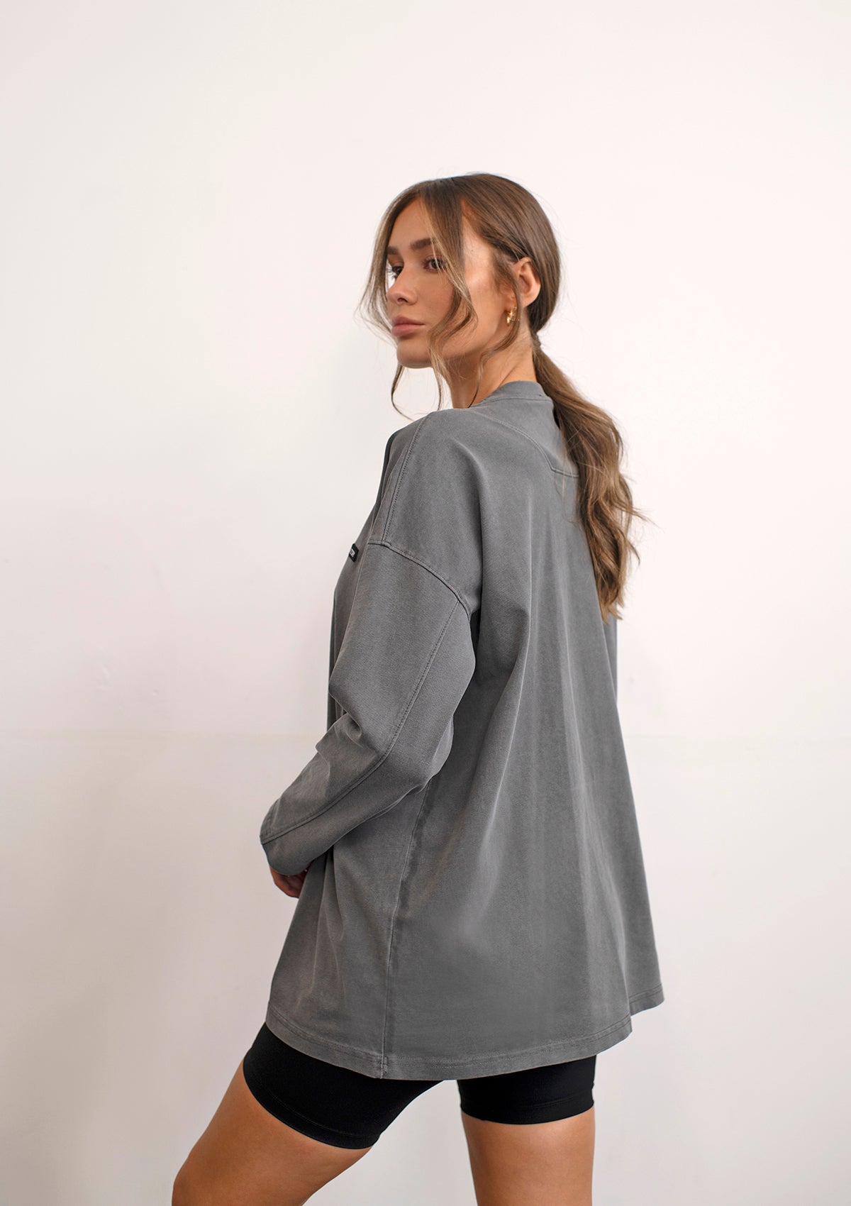 Joey Long Sleeve Tee / Washed Black